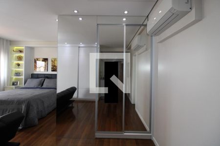 Apartamento à venda com 247m², 3 quartos e 4 vagasQuarto 3 (suíte)