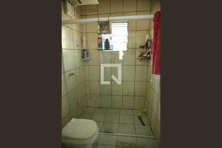 Casa à venda com 180m², 6 quartos e 3 vagasBanheiro Social   1º andar 