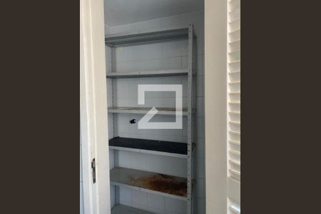 Apartamento para alugar com 171m², 3 quartos e 2 vagas Apartamento para alugar com 171m², 3 quartos e 2 vagasÁrea de Serviço