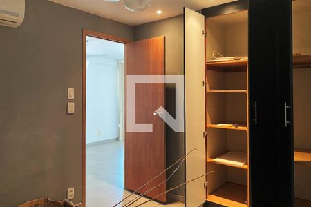 Apartamento para alugar com 171m², 3 quartos e 2 vagas Apartamento para alugar com 171m², 3 quartos e 2 vagasQuarto 2 - Segundo Andar