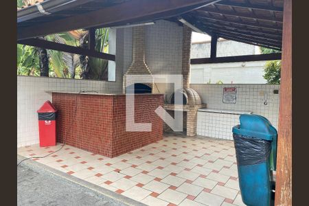 Apartamento para alugar com 171m², 3 quartos e 2 vagas Apartamento para alugar com 171m², 3 quartos e 2 vagasÁrea comum - Churrasqueira