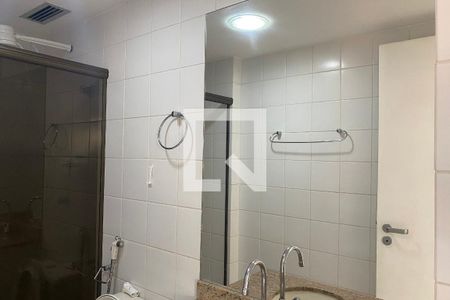 Apartamento para alugar com 171m², 3 quartos e 2 vagas Apartamento para alugar com 171m², 3 quartos e 2 vagasBanheiro - Segundo Andar