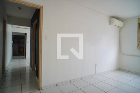 Quarto 2 de apartamento à venda com 2 quartos, 48m² em Humaitá, Porto Alegre