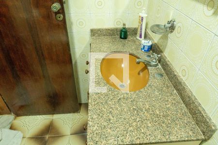 Casa à venda com 160m², 4 quartos e sem vaga Casa à venda com 160m², 4 quartos e sem vagaBanheiro 1