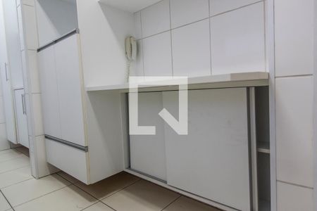 Apartamento para alugar com 66m², 2 quartos e 1 vagaDetalhe cozinha