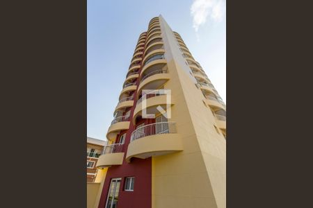 Apartamento para alugar com 66m², 2 quartos e 1 vagaFachada do bloco