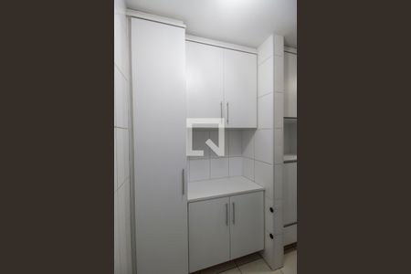 Apartamento para alugar com 66m², 2 quartos e 1 vagaÁrea de Serviço
