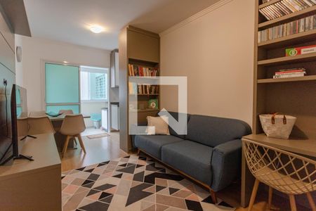 Sala de apartamento para alugar com 1 quarto, 43m² em Tarumã, Curitiba