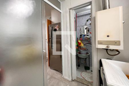 Apartamento à venda com 85m², 3 quartos e 1 vagaÁrea de Serviço