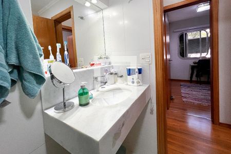 Apartamento à venda com 85m², 3 quartos e 1 vagaBanheiro da Suíte