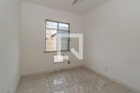 Quarto 2 de apartamento para alugar com 2 quartos, 62m² em Olaria, Rio de Janeiro