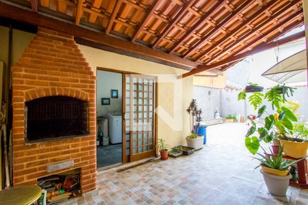 Casa à venda com 312m², 6 quartos e 6 vagasChurrasqueira