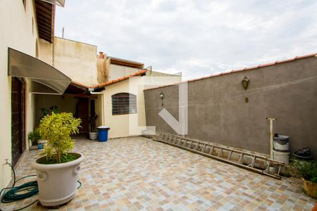 Casa à venda com 312m², 6 quartos e 6 vagasQuintal