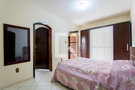 Casa à venda com 312m², 6 quartos e 6 vagasCasa 2 - Quarto 2