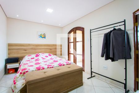Casa à venda com 312m², 6 quartos e 6 vagasCasa 2 - Quarto