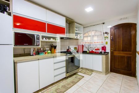 Casa à venda com 312m², 6 quartos e 6 vagasCasa 2 - Cozinha