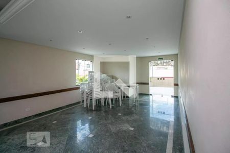 Apartamento para alugar com 116m², 3 quartos e 3 vagas Apartamento para alugar com 116m², 3 quartos e 3 vagasÁrea comum