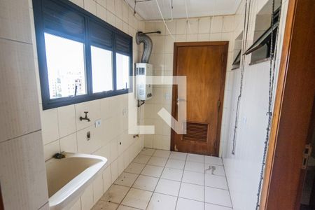 Apartamento para alugar com 116m², 3 quartos e 3 vagas Apartamento para alugar com 116m², 3 quartos e 3 vagasÁrea de Serviço