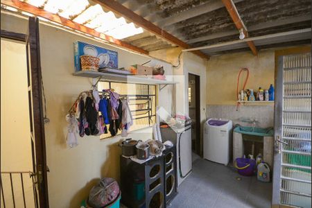 Casa à venda com 193m², 6 quartos e 2 vagasArea de Serviço