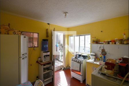 Casa à venda com 193m², 6 quartos e 2 vagasCozinha Casa