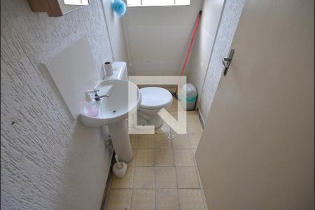 Casa à venda com 193m², 6 quartos e 2 vagasBanheiro Social Casa 2