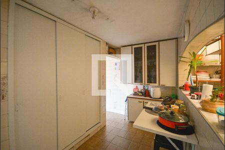 Casa à venda com 193m², 6 quartos e 2 vagasCopa