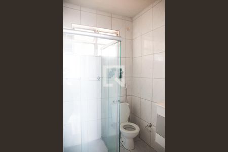 Banheiro de kitnet/studio para alugar com 1 quarto, 35m² em Santa Efigênia, São Paulo