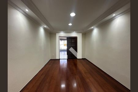 Sala de casa para alugar com 3 quartos, 240m² em Vila Engenho Novo, Barueri