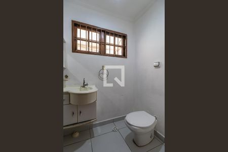 Lavabo de casa para alugar com 3 quartos, 300m² em Vila Engenho Novo, Barueri