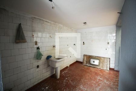 Casa à venda com 100m², 2 quartos e 2 vagasÁrea de Serviço