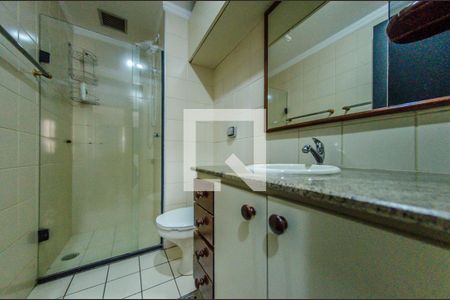 Banheiro da Suíte de apartamento para alugar com 3 quartos, 97m² em Botafogo, Campinas