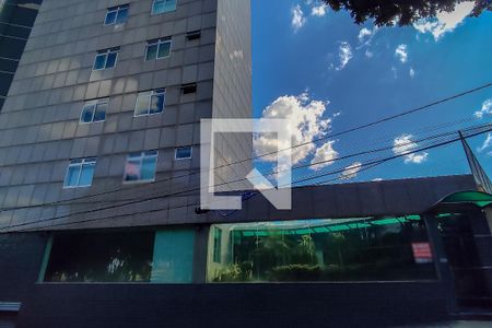 Apartamento à venda com 220m², 5 quartos e 4 vagasFachada