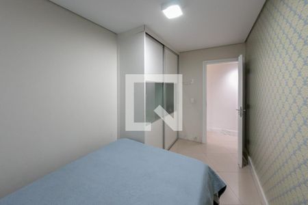 Apartamento à venda com 220m², 5 quartos e 4 vagasQuarto 2