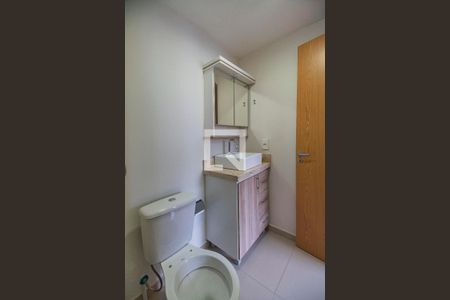 Apartamento para alugar com 68m², 3 quartos e 1 vaga Apartamento para alugar com 68m², 3 quartos e 1 vagaBanheiro da Suíte