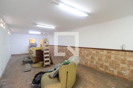 Casa à venda com 340m², 5 quartos e 8 vagas Casa à venda com 340m², 5 quartos e 8 vagasGaragem