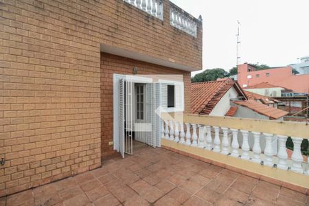 Casa à venda com 340m², 5 quartos e 8 vagas Casa à venda com 340m², 5 quartos e 8 vagasTerraço