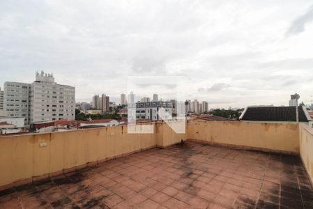 Casa à venda com 340m², 5 quartos e 8 vagas Casa à venda com 340m², 5 quartos e 8 vagasTerraço