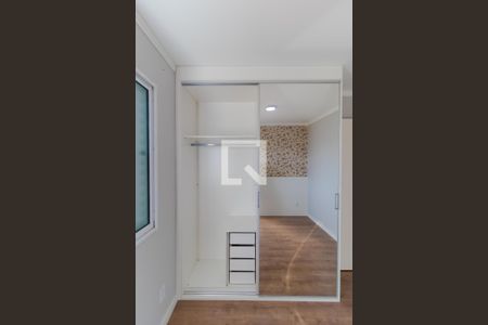 Apartamento à venda com 47m², 2 quartos e 1 vagaQuarto 02 - Armário