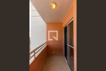 Varanda da Sala de apartamento para alugar com 2 quartos, 47m² em Jardim Ísis, Cotia