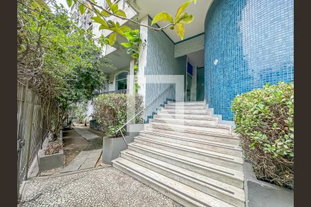 Apartamento para alugar com 79m², 2 quartos e 1 vagaFachada