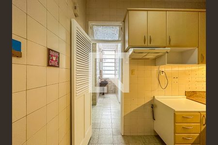 Apartamento para alugar com 79m², 2 quartos e 1 vagaCozinha