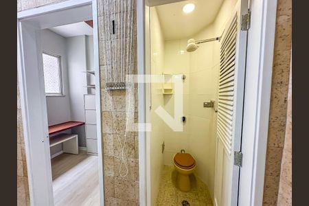 Apartamento para alugar com 79m², 2 quartos e 1 vagaBanheiro de Serviço