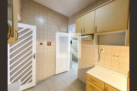 Apartamento para alugar com 79m², 2 quartos e 1 vagaCozinha