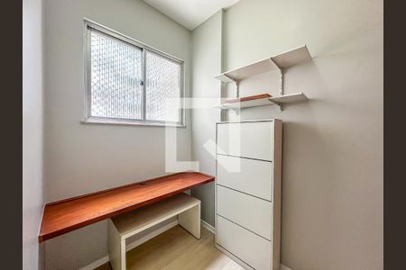 Apartamento para alugar com 79m², 2 quartos e 1 vagaQuarto de Serviço