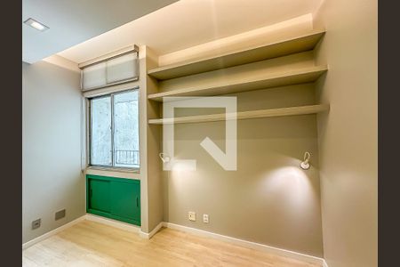 Apartamento para alugar com 79m², 2 quartos e 1 vagaSala