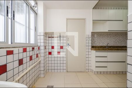 Apartamento à venda com 112m², 3 quartos e 1 vagaÁrea de Serviço