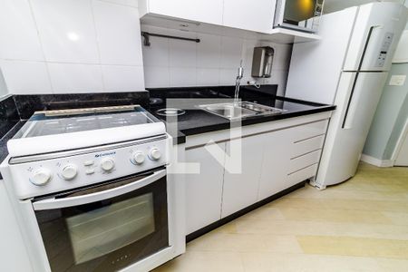 Apartamento para alugar com 65m², 2 quartos e 2 vagas Apartamento para alugar com 65m², 2 quartos e 2 vagasCozinha