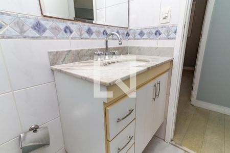 Apartamento para alugar com 65m², 2 quartos e 2 vagas Apartamento para alugar com 65m², 2 quartos e 2 vagasBanheiro