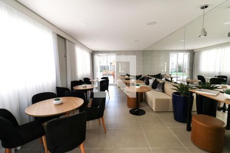 Apartamento à venda com 33m², 1 quarto e sem vaga Apartamento à venda com 33m², 1 quarto e sem vagaSalão de Festas