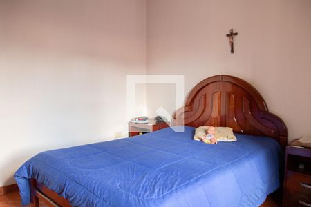 Casa à venda com 230m², 3 quartos e 2 vagasQuarto 1